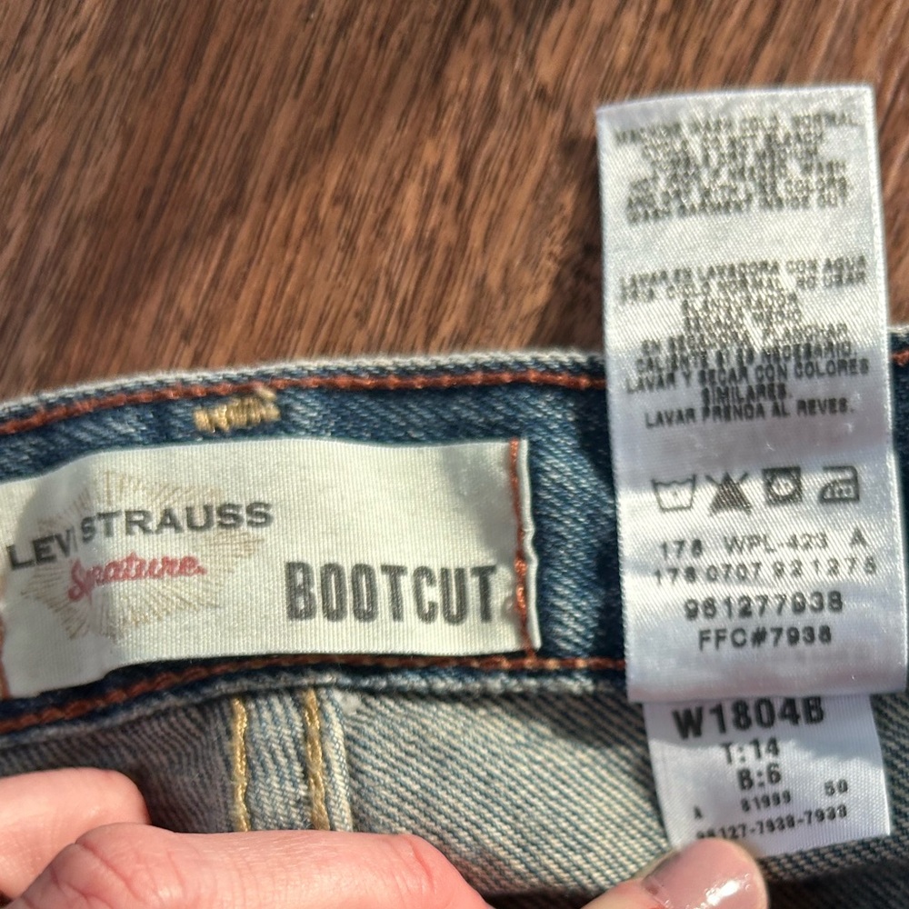 LEVI STRAUSS SIGNATURE Y2K Bootcut Jeans Medium Wash Classic Denim | Youth Sz 14 - Picture 5 of 8